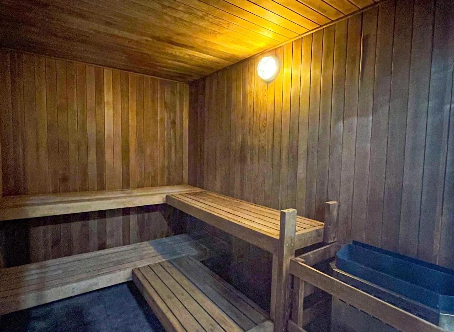 Alpenglow Lodge One Bedroom Penthouse By Mva Whistler Holiday home