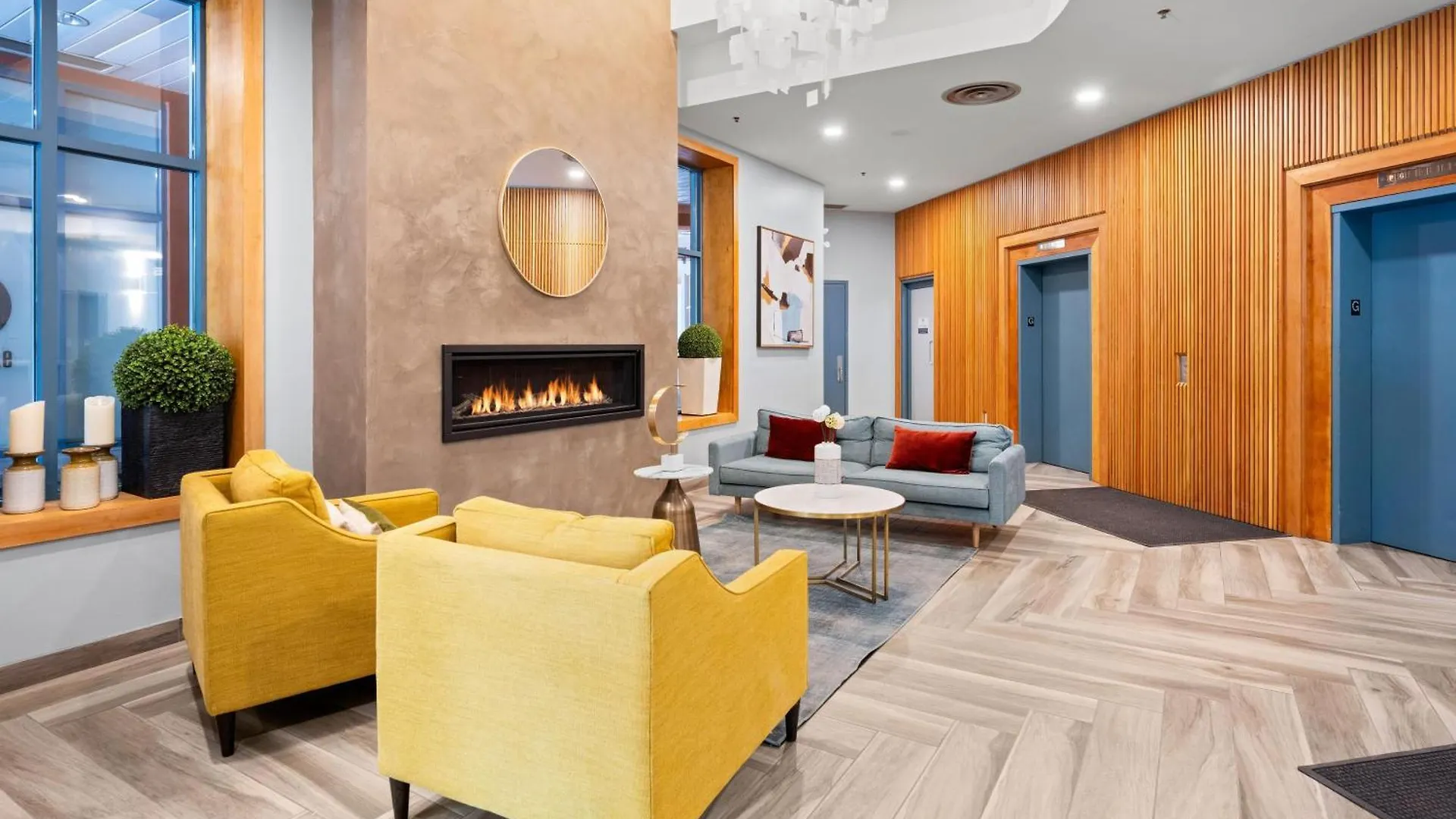 Alpenglow Lodge One Bedroom Penthouse By Mva Whistler 0*,  Canada